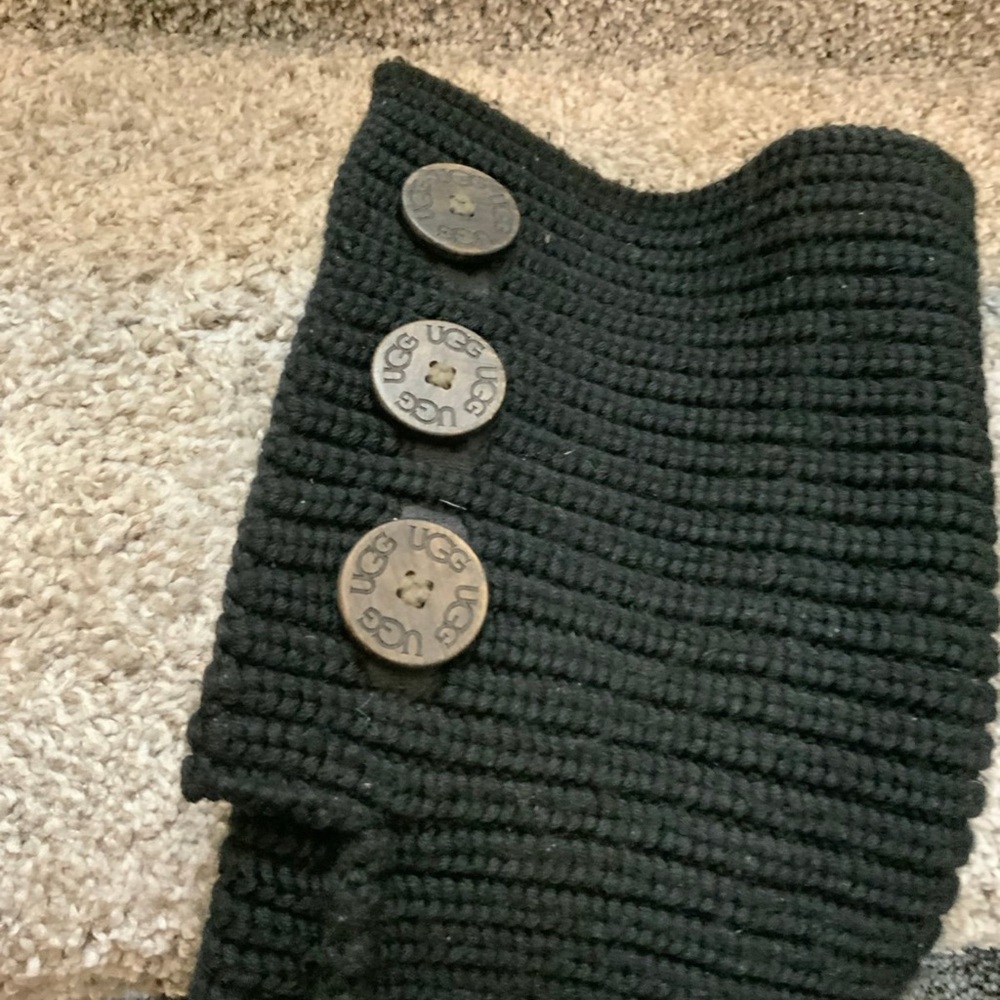 Authentic Uggs Size 9 - image 7